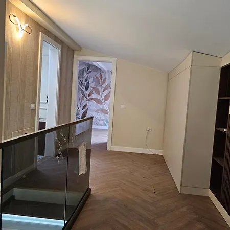Aparthotel Ishotel